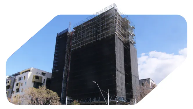 Cranes in Carlton: Deconstruction underway