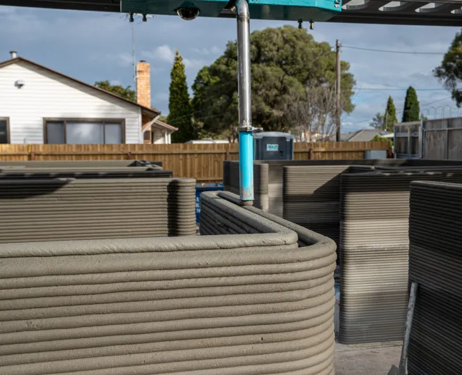3D printer building a wall